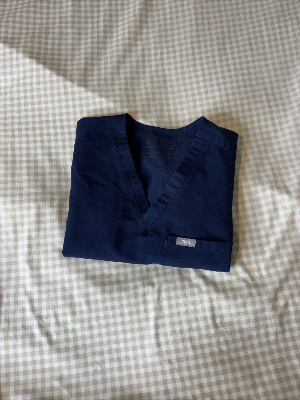 Figs Catarina Scrub Top in Navy